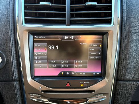 Used 2014 Lincoln MKX AWD w/ Equipment Group 102A image 61