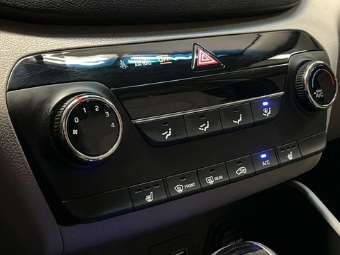 Used 2018 Hyundai Tucson SEL image 8