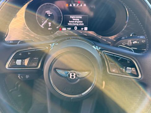 Used 2022 Bentley Bentayga Speed image 36