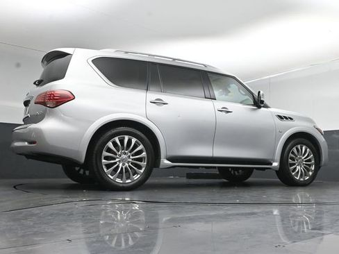 Used 2016 INFINITI QX80 4WD w/ Deluxe Technology Package image 40