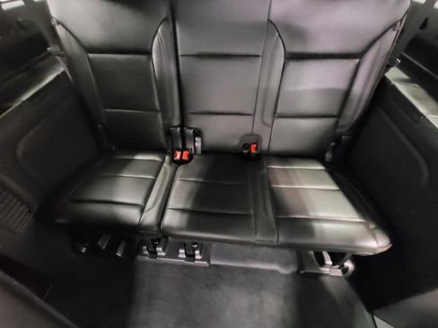 Used 2021 Chevrolet Suburban High Country AWD/4WD image 24