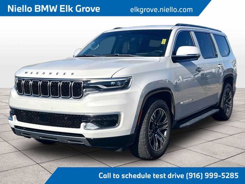 Used 2022 Jeep Wagoneer Series III AWD/4WD image 1