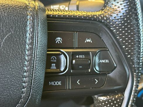 Used 2024 Toyota Tacoma SR5 AWD/4WD image 28