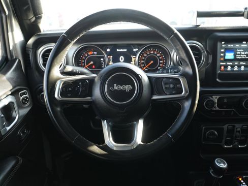 Used 2019 Jeep Wrangler Unlimited Sahara w/ Safety Group image 22