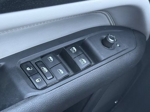 Certified 2024 Jeep Compass Limited AWD/4WD image 22