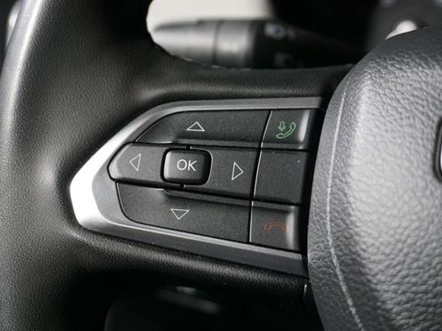 Used 2023 Jeep Compass Limited AWD/4WD image 12