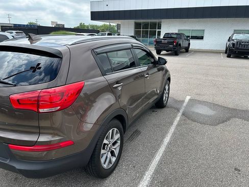 Used 2014 Kia Sportage LX FWD image 11