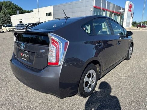 Used 2012 Toyota Prius Four FWD image 9