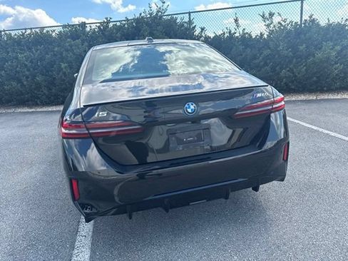 Used 2024 BMW i5 M60 w/ Executive Package AWD/4WD image 9