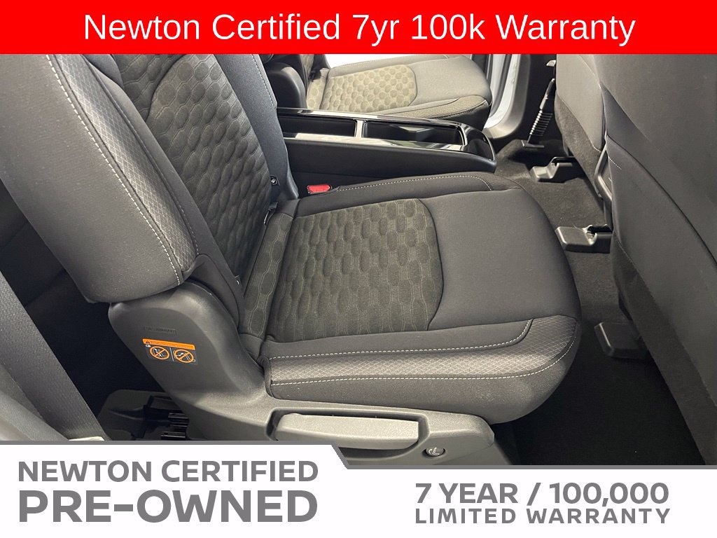 Used 2025 Nissan Pathfinder SV w/ SV Premium Package FWD image 21
