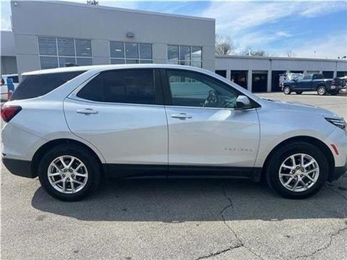 Used 2022 Chevrolet Equinox LT image 28