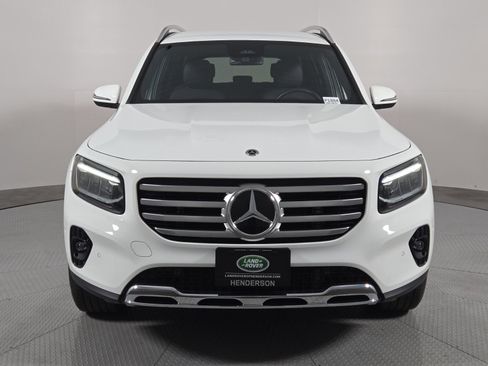 Used 2025 Mercedes-Benz GLB 250 image 2