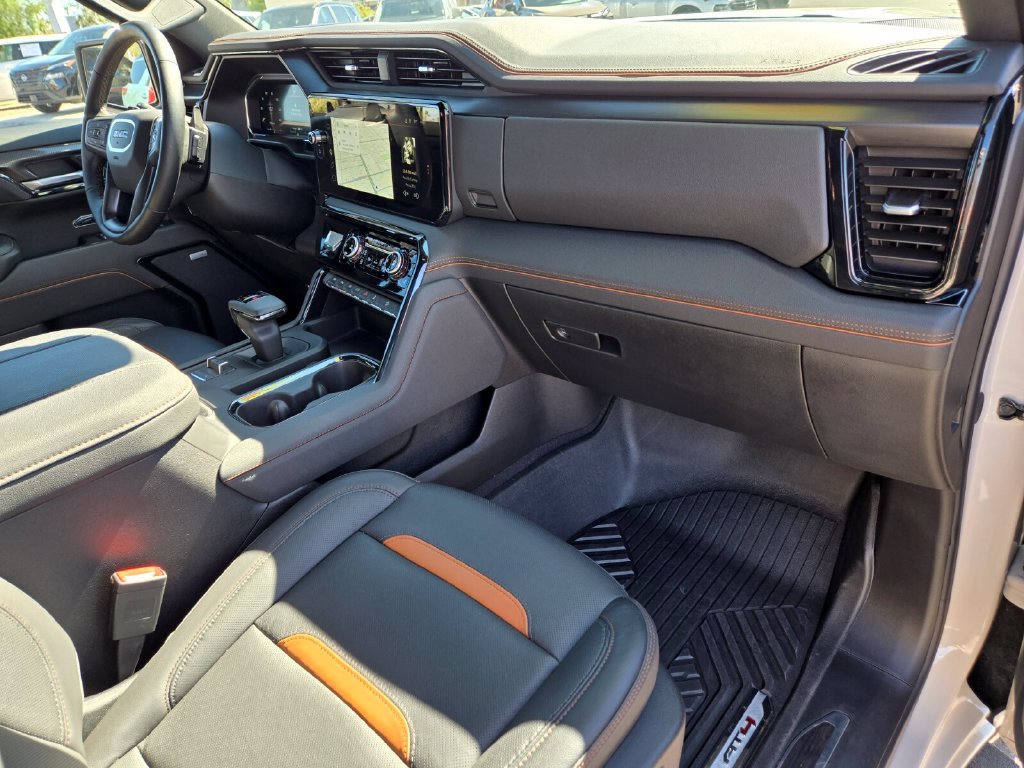 Used 2026 GMC Sierra 1500 AT4 w/ AT4 Premium Package AWD/4WD image 23