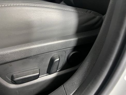 Used 2025 MAZDA CX-30 AWD 2.5 S w/ Preferred Package image 21