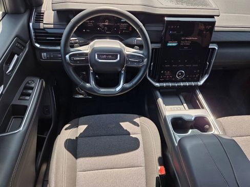 Certified 2025 GMC Acadia Elevation image 10