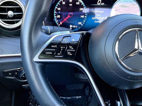 Used 2022 Mercedes-Benz E 350 Sedan image 11