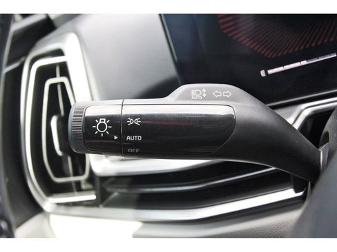 Used 2026 Kia Sorento S FWD image 22