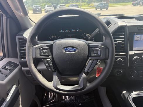 Used 2018 Ford F150 XL w/ Equipment Group 101A Mid AWD/4WD image 23