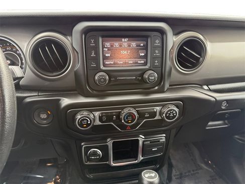 Used 2021 Jeep Wrangler Unlimited Sport image 11