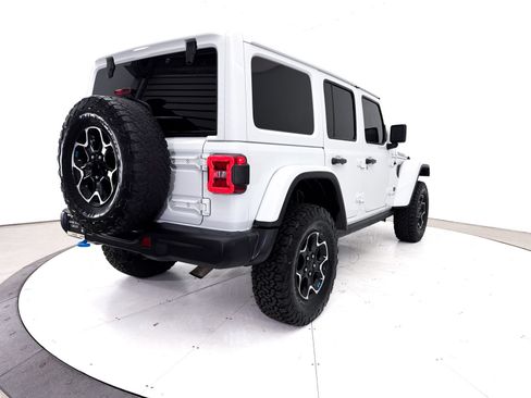 Used 2022 Jeep Wrangler Unlimited Rubicon 4xe w/ Steel Bumper Group AWD/4WD image 20