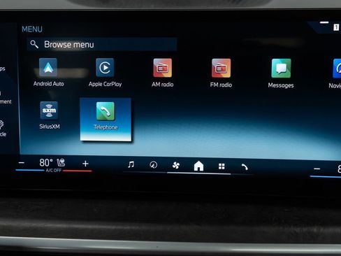 Used 2024 BMW X5 xDrive40i w/ Premium Package image 31