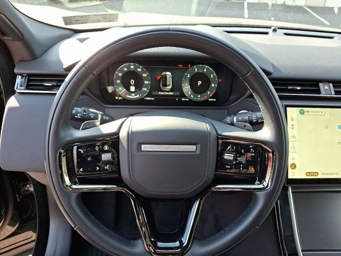 Used 2026 Land Rover Range Rover Velar S AWD/4WD image 20