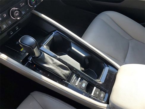 Used 2024 Honda Accord Touring image 23