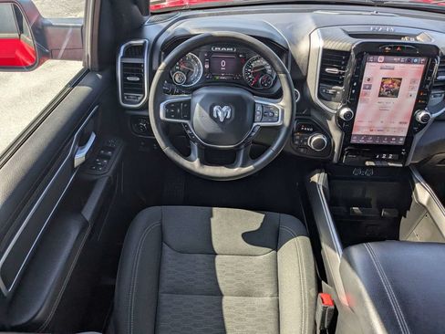 Used 2025 RAM 1500 Big Horn AWD/4WD image 15