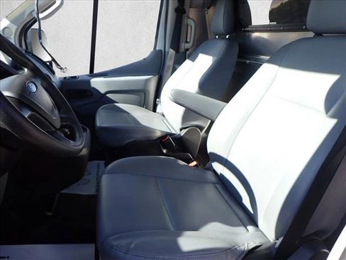 Used 2019 Ford Transit 250 image 10