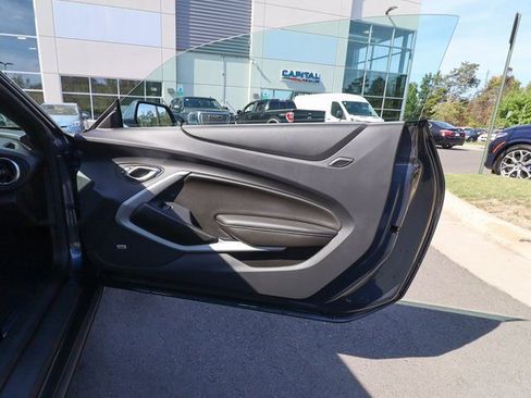 Used 2023 Chevrolet Camaro LT w/ RS Package image 40