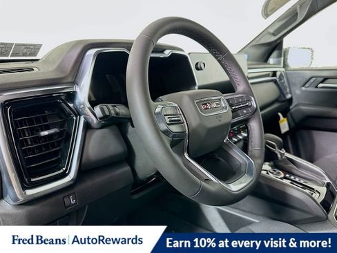 New 2026 GMC Canyon Elevation w/ Convenience Package image 6