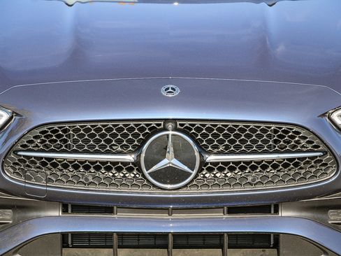 New 2025 Mercedes-Benz C 300 4MATIC Sedan image 7