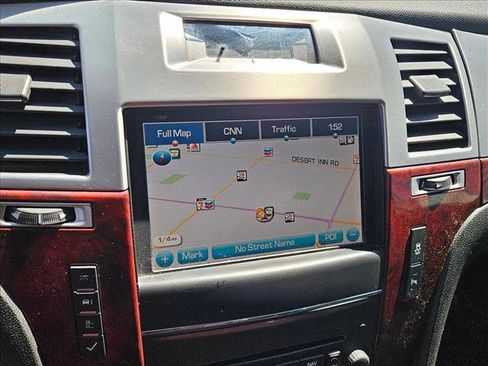 Used 2012 Cadillac Escalade Premium image 15