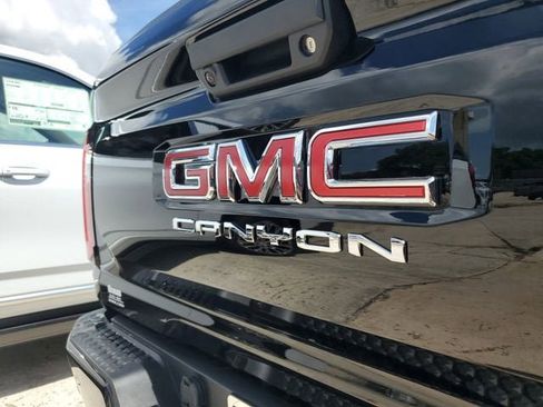 New 2026 GMC Canyon AT4 AWD/4WD image 7