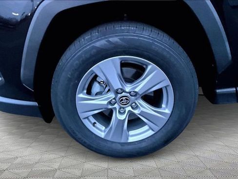 Used 2023 Toyota RAV4 XLE image 22