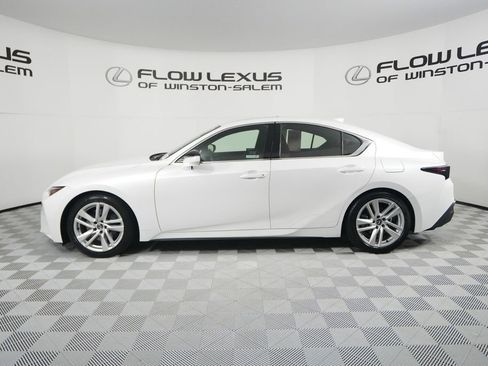 Certified 2023 Lexus IS 300 w/ Comfort Package image 4