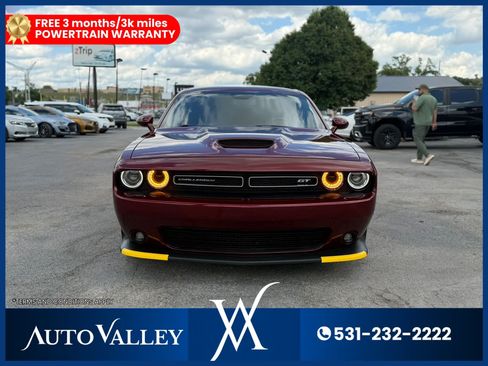 Used 2022 Dodge Challenger GT RWD image 2