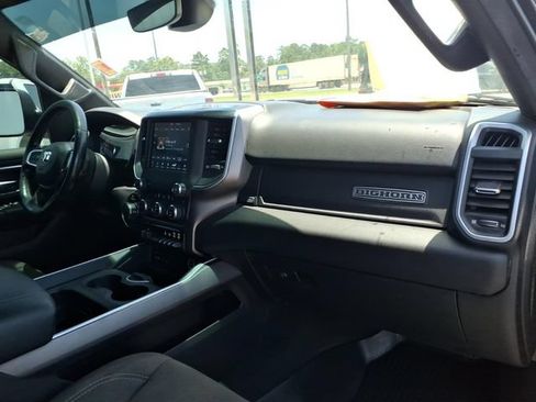 Used 2019 RAM 1500 Big Horn AWD/4WD image 17