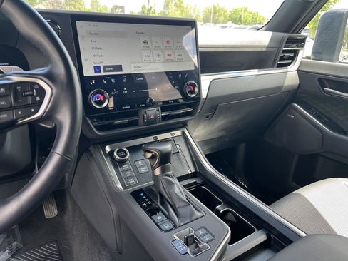 Used 2024 Lexus GX 550 AWD/4WD image 36