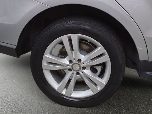 Used 2015 Mercedes-Benz ML 350 4MATIC image 35
