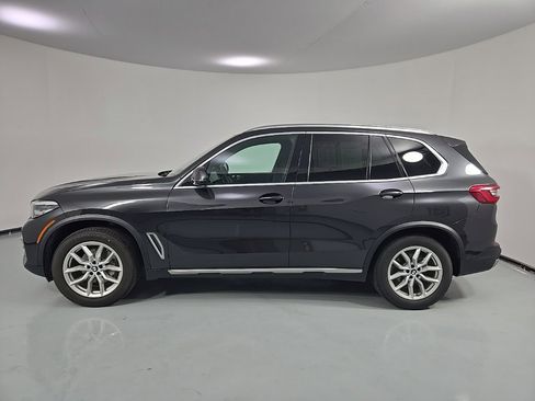 Used 2019 BMW X5 xDrive40i w/ Premium Package 2 image 4