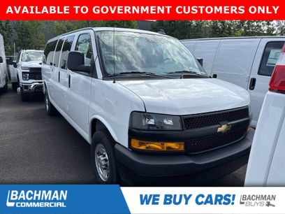 New 2025 Chevrolet Express 3500 LS