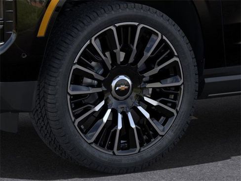 New 2025 Chevrolet Tahoe High Country image 10