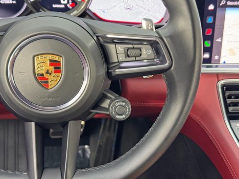 Used 2022 Porsche Panamera 4 w/ Premium Package image 23