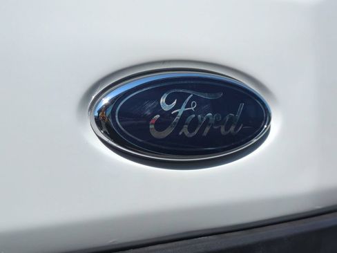 Certified 2025 Ford Transit 250 Low Roof w/ Exterior Upgrade Package RWD image 6