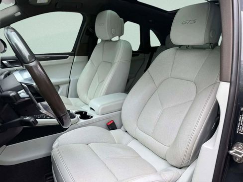 Used 2018 Porsche Macan GTS image 33