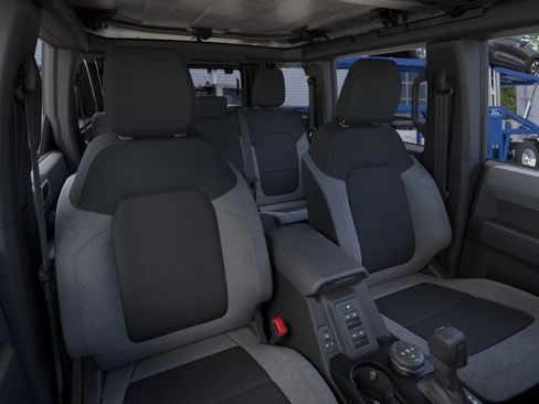 New 2026 Ford Bronco 4-Door AWD/4WD image 10