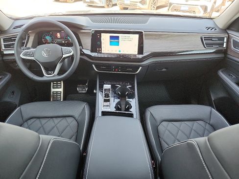 New 2026 Volkswagen Atlas SEL Premium R-Line image 11