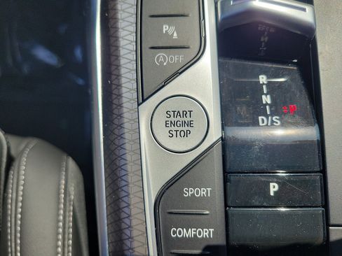 Used 2026 BMW 330i xDrive Sedan w/ Convenience Package AWD/4WD image 33
