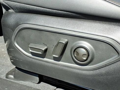New 2026 Jeep Cherokee Limited AWD/4WD image 9